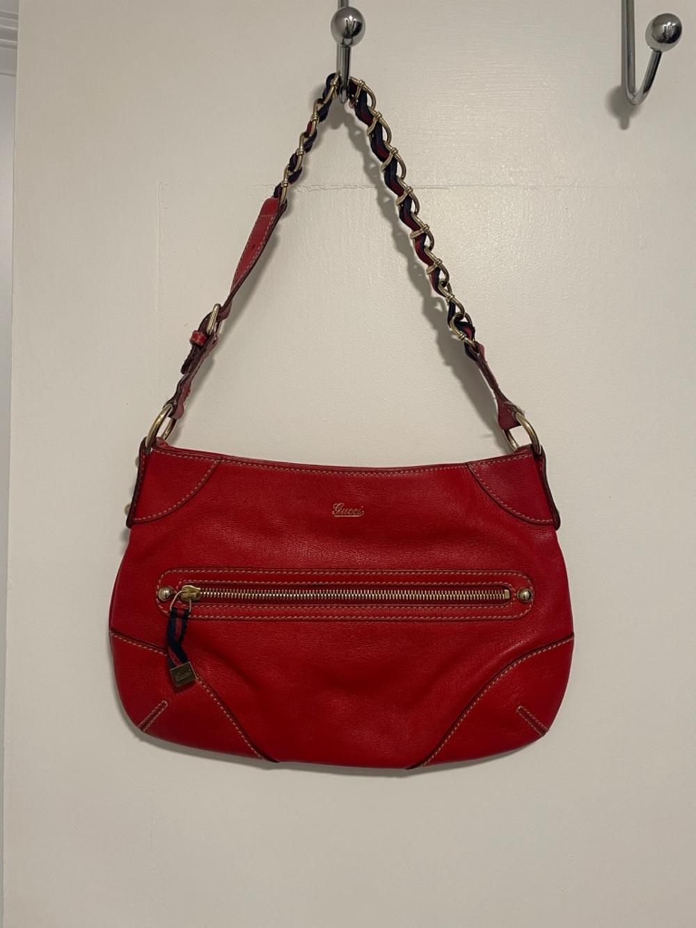 Gucci Red Leather Shoulder Bag with Gold Chain Strap